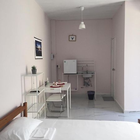 Lysandros Apartments In Athens, Near The Metro Экстерьер фото