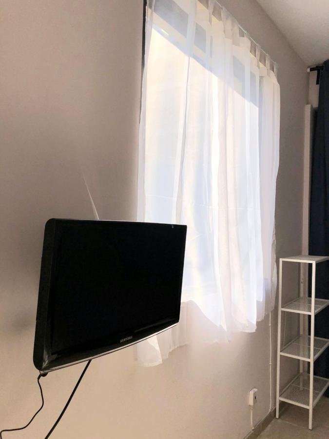 Lysandros Apartments In Athens, Near The Metro Экстерьер фото